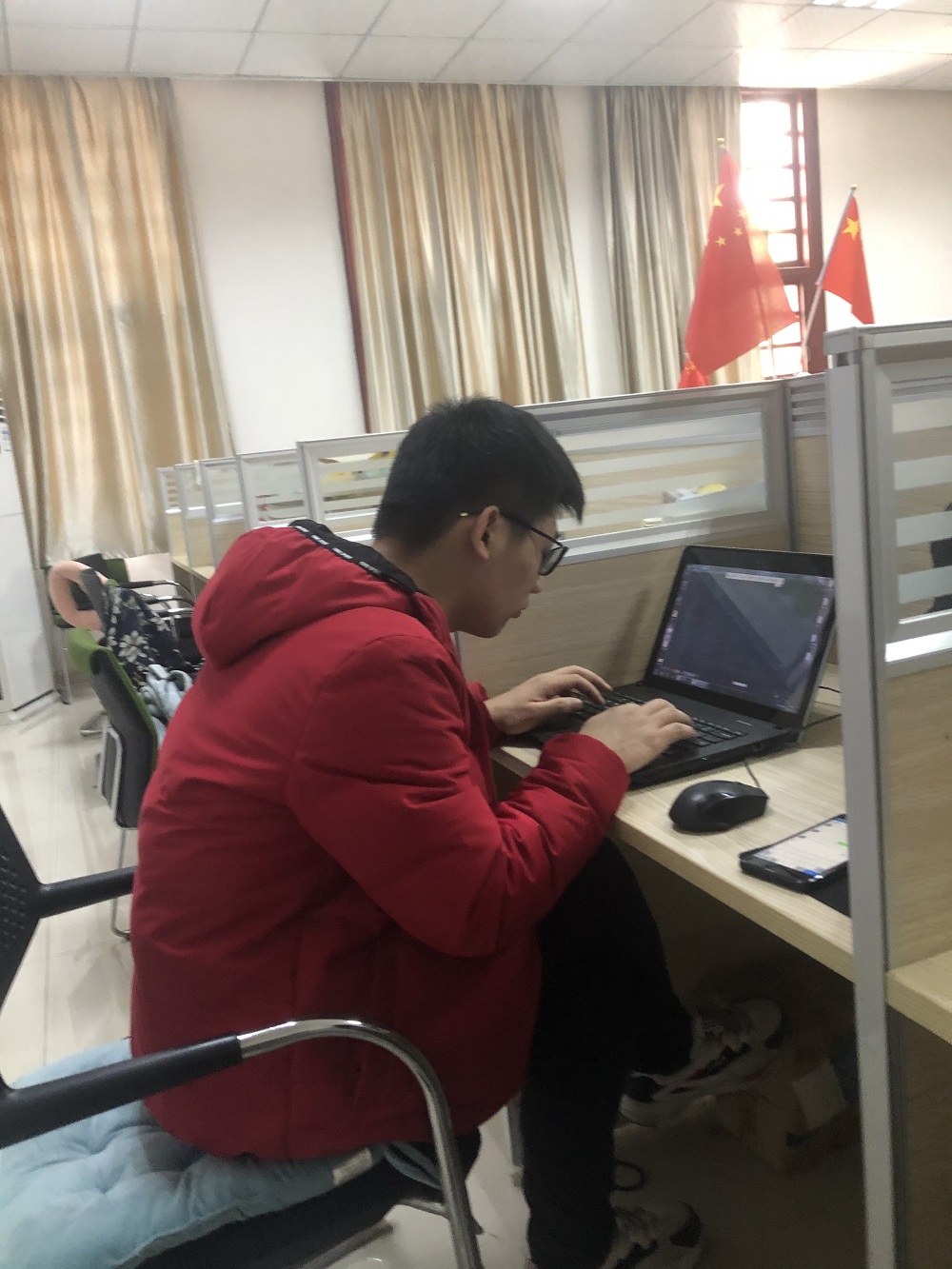 be462085eba21277954f58bedb09288.jpg